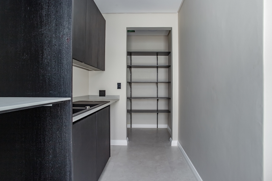 4 Bedroom Property for Sale in Pearl Valley at Val de Vie Western Cape